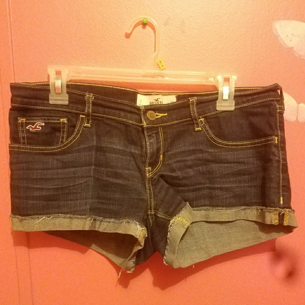 Dark Blue Hollister Shorts 💙 Size 7 (28)